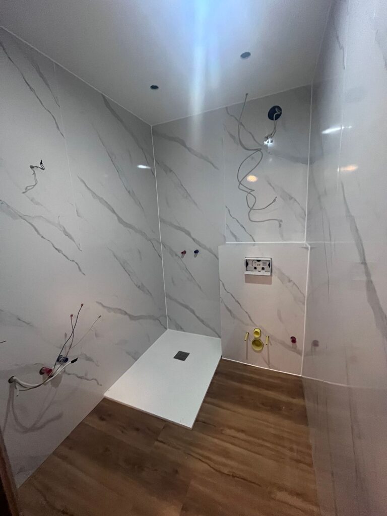 calacata white